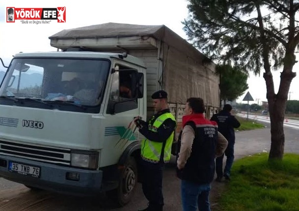 Aydın’da hayvan hastalıklarına karşı yol kontrolleri sürüyor