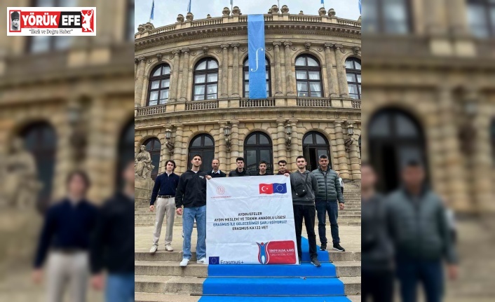 Aydınlı liselilerden elektrikli araç şarj istasyonu alanında uluslararası başarı