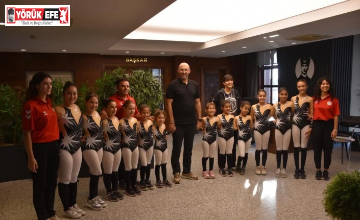 Başkan Zencirci, minik jimnastikcileri ağırladı