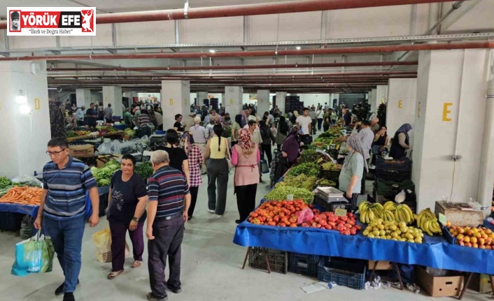 Buharkent’te Cuma trafiğine duba düzenlemesi