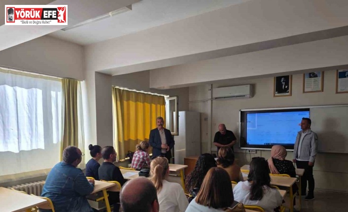 Efeler’de öğretmenler proje üretimi için bir araya geldi