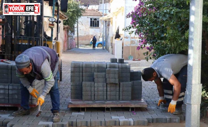 Nazilli Belediyesi Çapahasan’da yolları yeniliyor