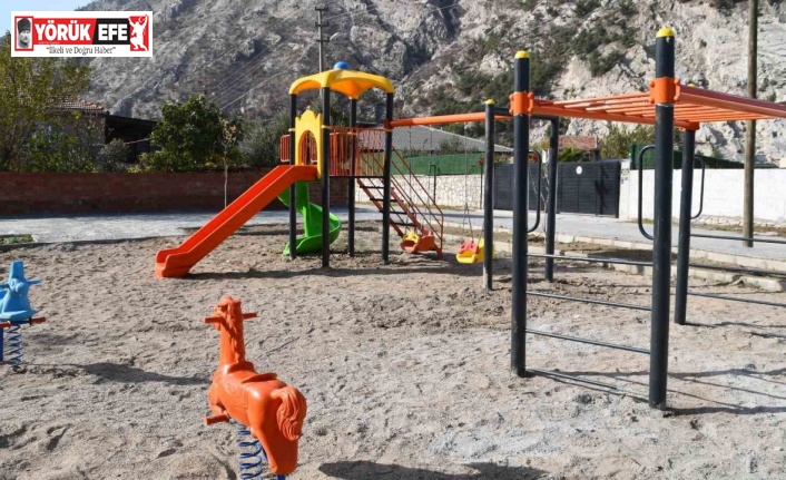 Söke Belediyesi’nden Sazlı Mahallesi’ne yeni Çocuk Oyun ve Dinlenme Alanı