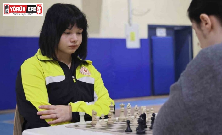 Aydın’da yurtlar arası satranç turnuvası başladı