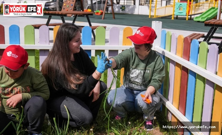 BAŞKAN ANIL YETİŞKİN’İN EĞİTİM HAMLESİ AİLE EKONOMİSİNE  103 MİLYON TL KATKI SAĞLADI