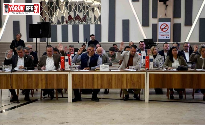 Kuşadası Belediye Meclisi yılın son toplantısını yaptı