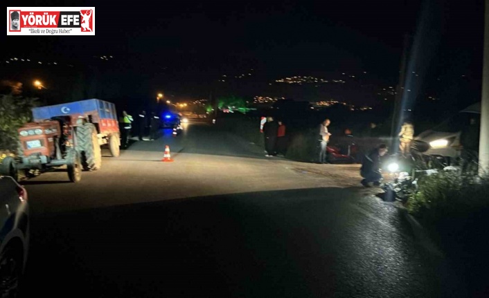 Motosiklet ile traktör çarpıştı: 1 ölü