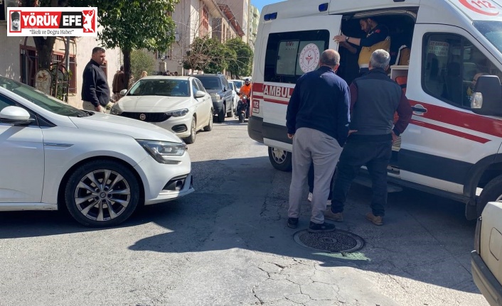 Aynı yerde 15 dakika ara ile kaza oldu, vatandaşlar duruma tepki gösterdi