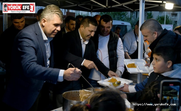 KUŞADASI BELEDİYESİ'NDEN RAMAZAN AYI BOYUNCA 18 BİN KİŞİLİK İFTAR YEMEĞİ