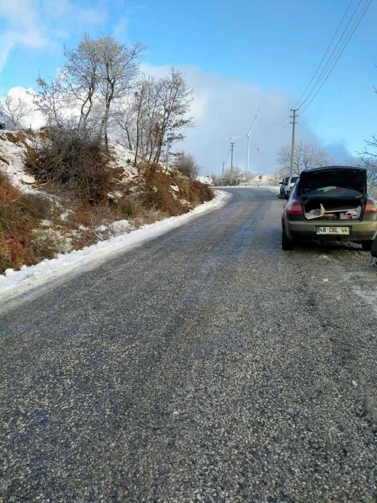 Aydın Büyükşehir Belediyesi Buzlanmaya İzin Vermedi
