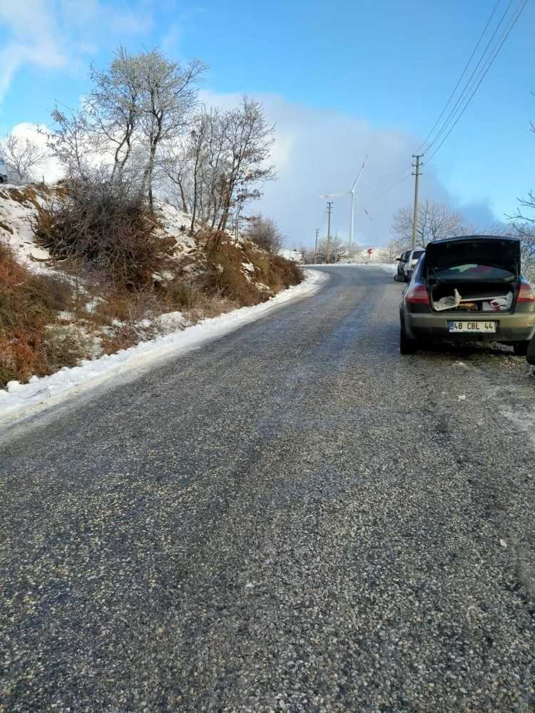 Aydın Büyükşehir Belediyesi Buzlanmaya İzin Vermedi 