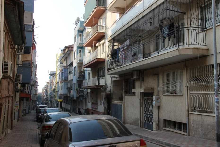 Aydın’Da Konut Satışları Yarı Yarıya Azaldı