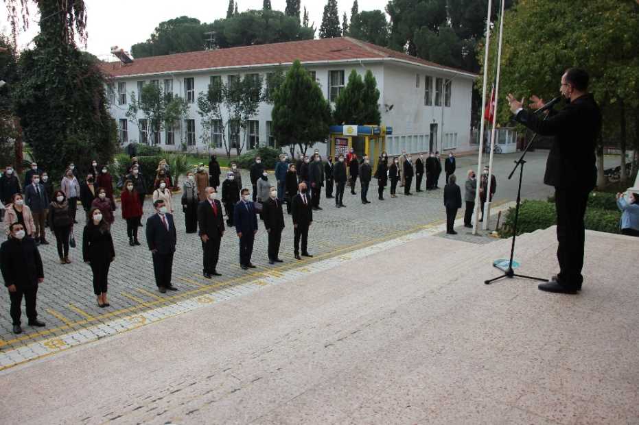 Aydın’Daki Okullarda Bayrak Töreni Yapıldı