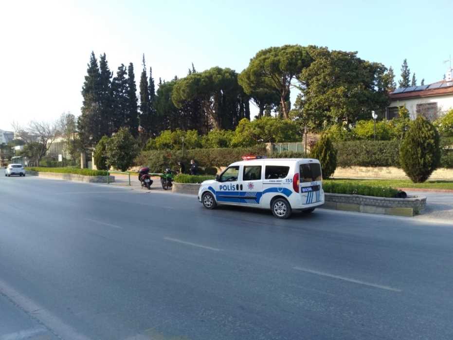 Karşıdan Karşıya Geçmek İsterken Motosiklet Çarptı