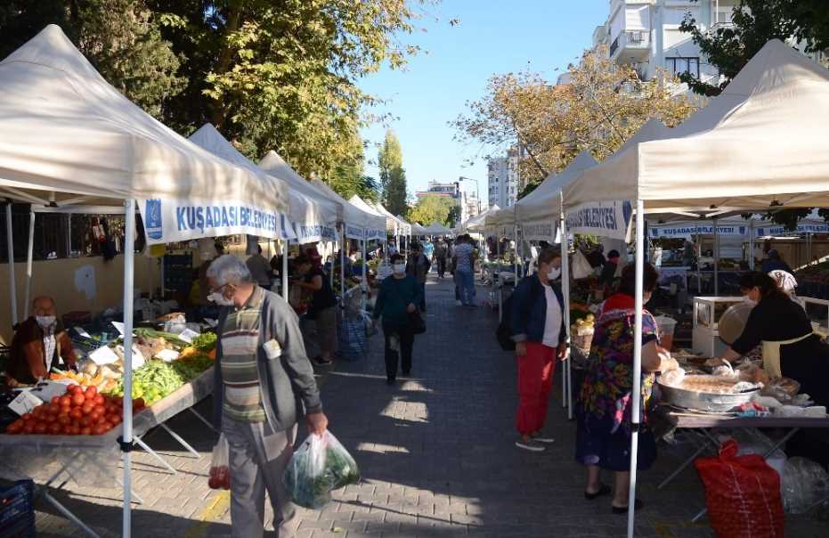 Kuşadası Belediyesi’Nden Yerel Üreticiye Salgın Desteği 