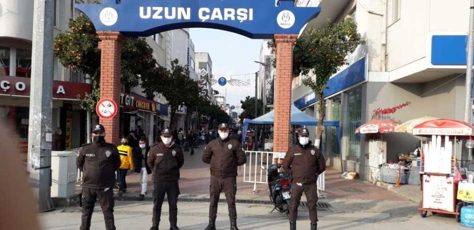 Mahalle Bekçileri Salgının Önlenmesinde Etkin Rol Oynuyor 