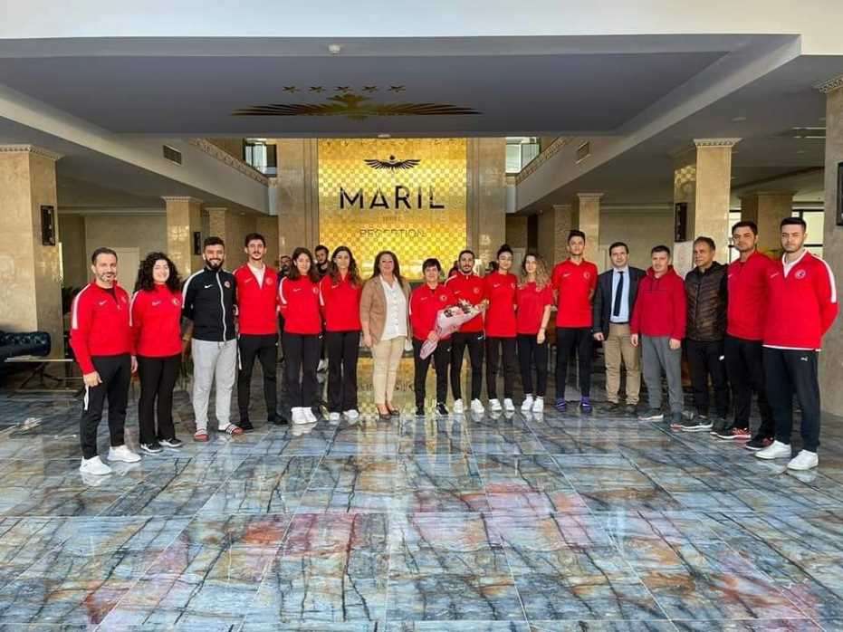 Parataekwondo Milli Takımı Aydın’Da Çiçeklerle Karşılandı 