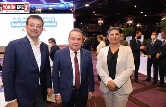 BAŞKAN ÖZLEM ÇERÇİOĞLU  BU KEZ DE ANTALYA’DA