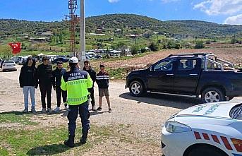 Jandarma, vatandaşlara trafik kurallarını anlattı