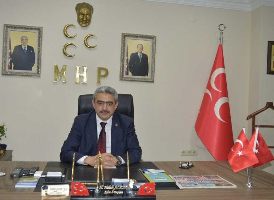 Aydın’Da Soyut Heykel Tartışmasına Mhp’Li Alıcık’Tan Öneri 