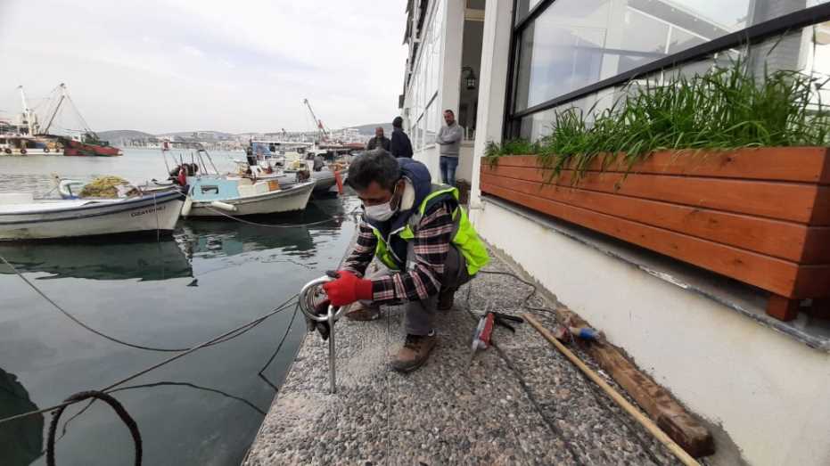 Kuşadası Balıkçılar Barınağındaki Mapalar Yenilendi 