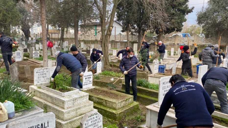 Nazilli Belediyesi Hafta Sonu Mesailerini Sürdürüyor 