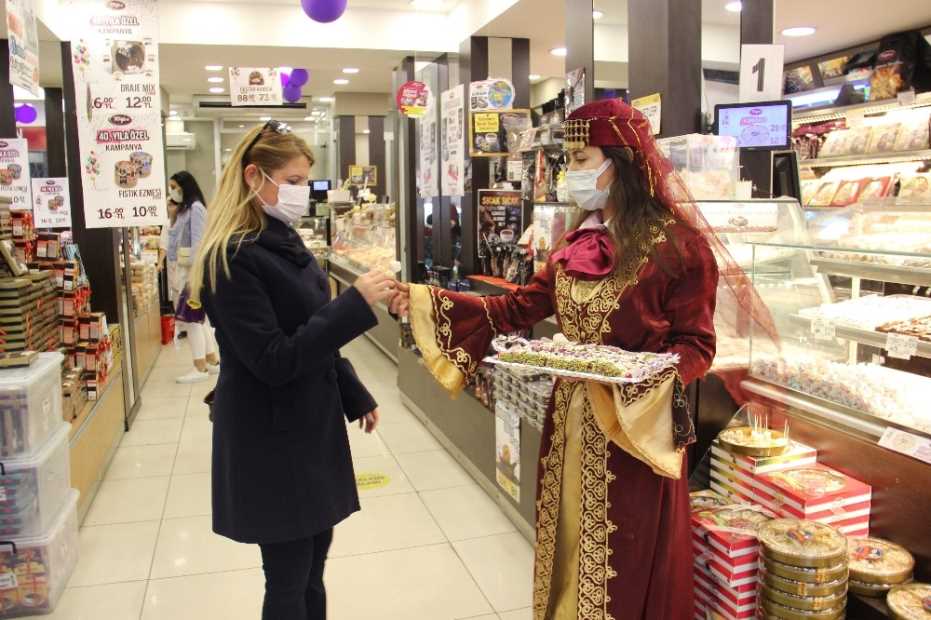 Türk Lokumu, Osmanlı Gelenekleri İle Tanıtıldı