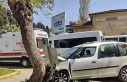 Tansiyonu düşen sürücü, yayalara çarpmamak için...