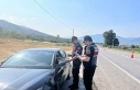 Karacasu’da jandarmadan emniyet kemeri ve hız uyarısı
