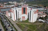 ADÜ’lü profesör ve sekreteri ’rüşvet’ iddiasıyla gözaltına alındı