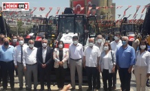 BAŞKAN ÖZLEM ÇERÇİOĞLU YENİ İŞ MAKİNALARINI TANITTI