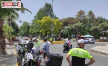 Trafik ekipleri emniyet kemerinin önemine dikkat çekti