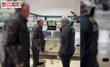 Başkan Özel, zeytin sezonunda üreticilerle yağ sıkım tesisinde buluştu