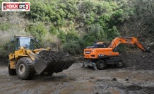 Kuşadası Belediyesi selin yaralarını sarmak için saha çalışmalarını sürdürüyor