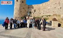 Üniversiteli öğrenciler Kuşadası’nda moral depoladı