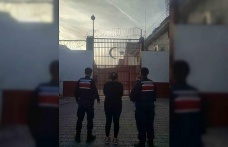 Efeler’de 8 yıl hapis cezası bulunan şahıs yakalandı