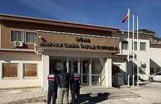 Aydın’da aranan şahıslar jandarmadan kaçamadı