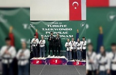 Aydınlı sporlar Taekwondo Poomsae Şampiyonası’nda Türkiye şampiyonu oldu