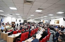 Büyükşehir’in ücretsiz diş sağlığı hizmetine CHP’den ’ret’ oyu