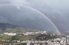 Sağanak sonrası gökkuşağı Aydın’ı sardı