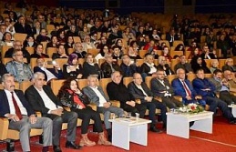 Aydın’da yaşayan Elazığlılar memleket hasretini gidermek için gece düzenledi