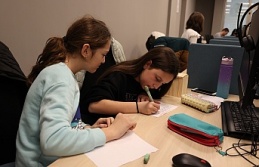 BAŞKAN YETİŞKİN’DEN GENÇLERE DİJİTAL GELECEK FIRSATI