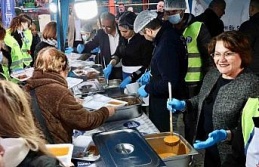 Didim Belediyesi’nden Akbük’te Ramazan iftarı