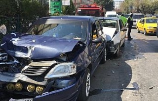 Aydın’da zincirleme trafik kazası; 4 yaralı