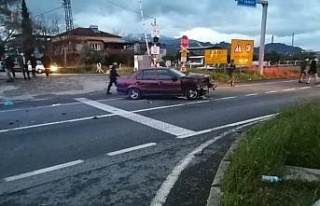 Ovaköy’de trafik kazası: 1’i ağır 5 yaralı