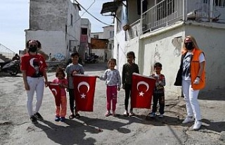 Kuşadası Belediyesi Ramazan yardımlarına devam...