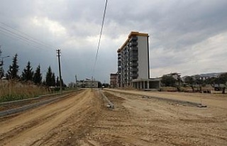 Nazilli’de yol yapım çalışmaları sürüyor