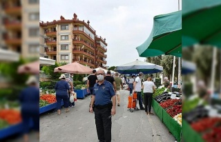 Kuşadası pazar yerlerinde sıkı denetim yapıldı