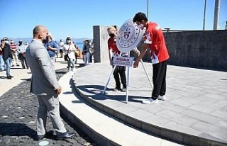 Kuşadası’nda  19 Mayıs Coşkuyla Kutlandı