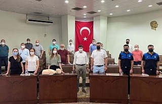 Nazilli Belediyesi personeline ilkyardım eğitimi...